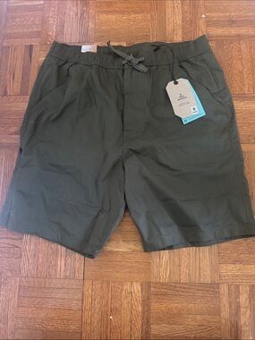 Prana Men's double peak e waist NWT Olive Drawstring Athletic Shorts